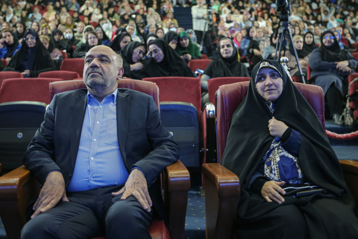 مراسم تجلیل از زنان کارگر