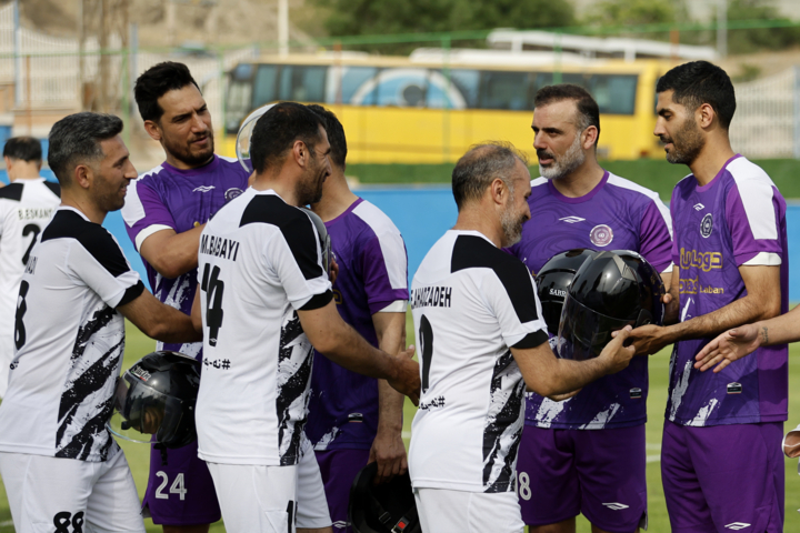 دیدار « ستارگان دهه ۶۰» و «پلیس راهور»