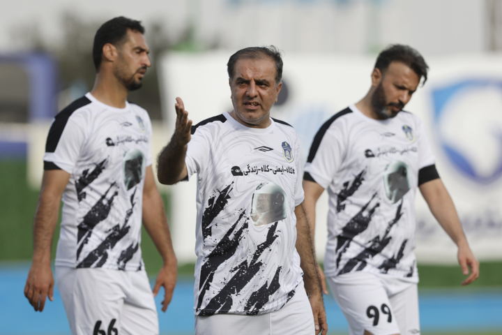 دیدار « ستارگان دهه ۶۰» و «پلیس راهور»