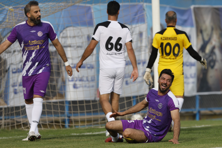 دیدار « ستارگان دهه ۶۰» و «پلیس راهور»