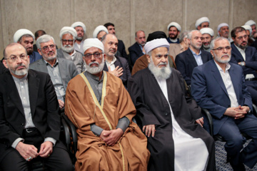 Həcc işçiləri Ali Məqamlı Rəhbərlə görüşüblər

