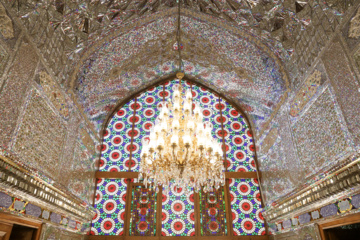 5 may; "Şiraz günü"
