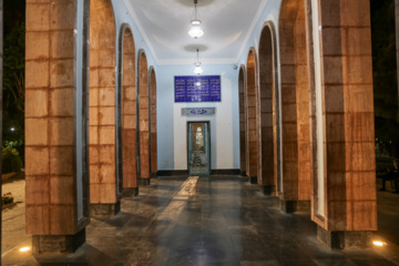 5 may; "Şiraz günü"

