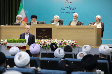 سفر رئیس جمهور به قم