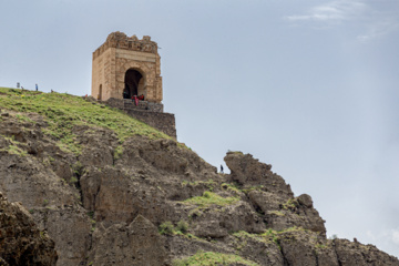Zəhhak qalası