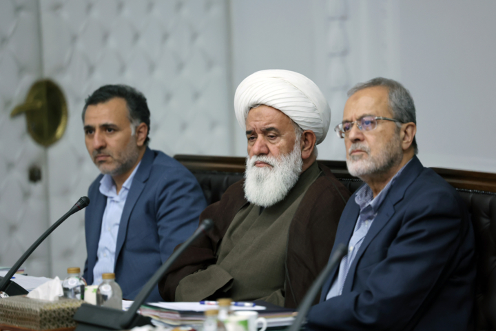 جلسه شورای عالی انقلاب فرهنگی