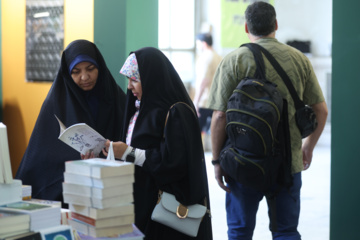El 2º día de la 36ª edición de la Feria Internacional del Libro de Teherán