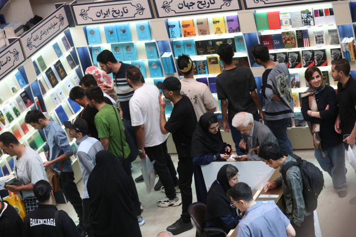 عادت مخرب خرید و خواندن/ چگونه می توان در دام Tsonduku قرار گرفت؟