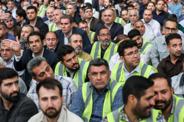 دیدار کارگران با رهبر انقلاب