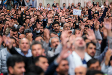 دیدار کارگران با رهبر انقلاب