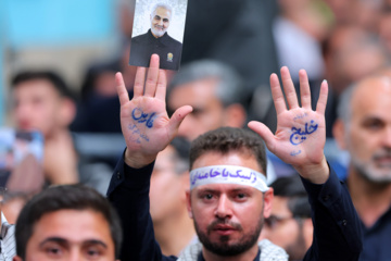 دیدار کارگران با رهبر انقلاب