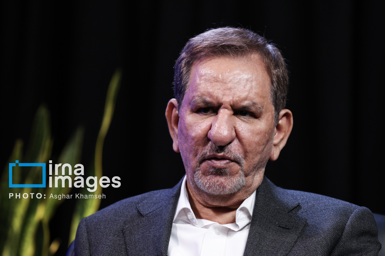 جهانگیری: ضعف در نقد شیوه حکمرانی ما را از اصلاح رویه های غلط دور کرده است