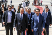 نخست وزیر ازبکستان وارد تهران شد