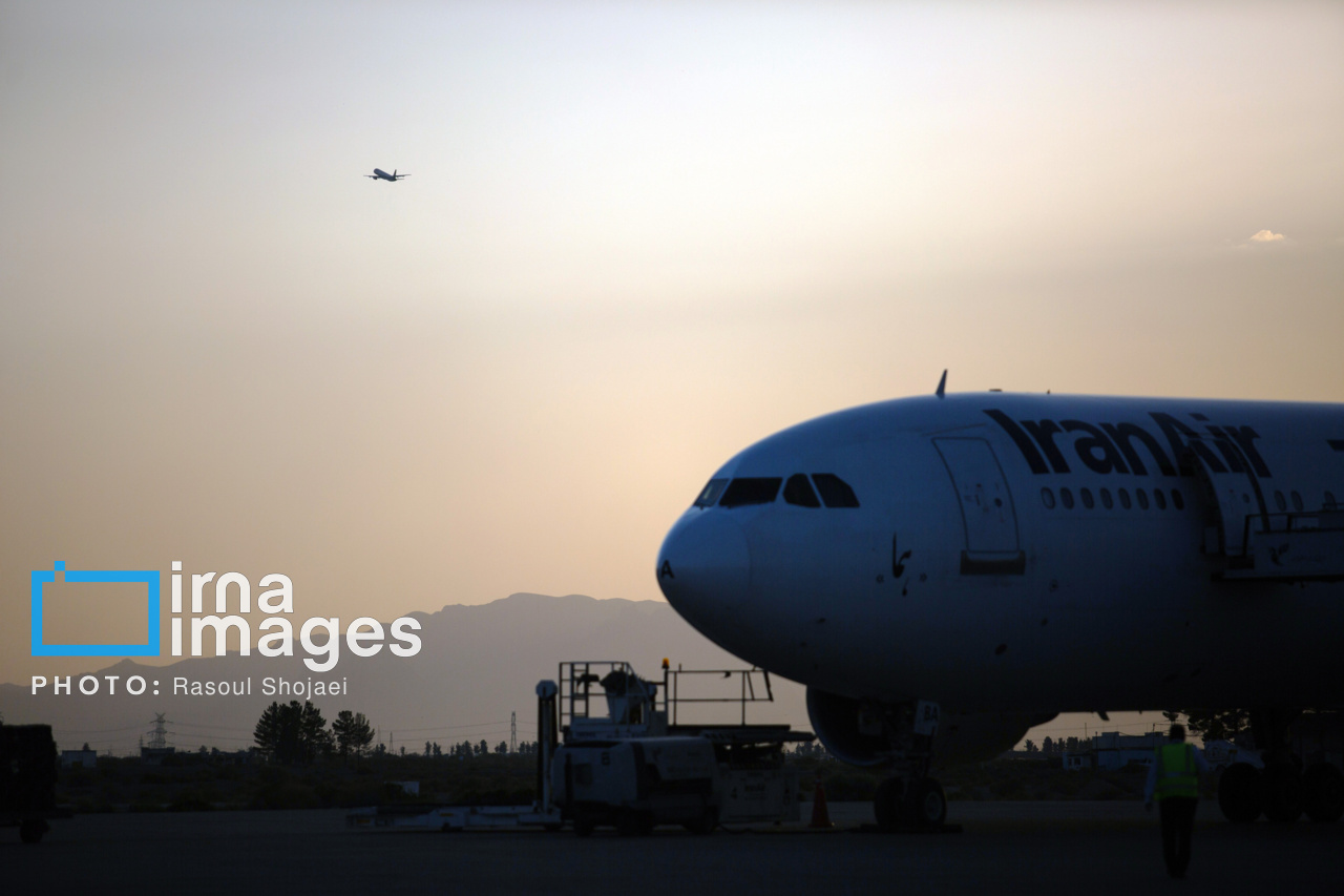 هیچ پروازی تا اطلاع ثانوی در فرودگاههای کشور انجام نمی شود هیچ پروازی تا اطلاع ثانوی در فرودگاههای کشور انجام نمی شود