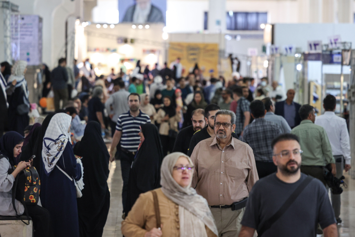 سی و ششمین نمایشگاه کتاب تهران - روز ششم