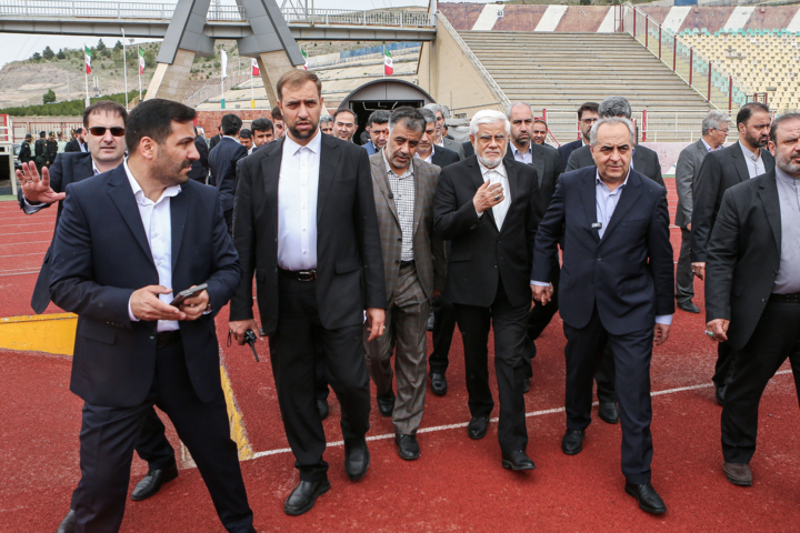 بازدید معاون اول رئیس جمهور از ورزشگاه یادگار