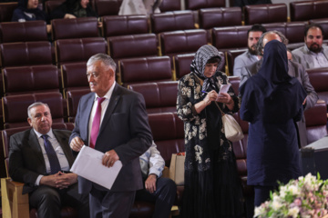 مراسم روز پاسداشت زبان فارسی