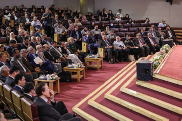مراسم روز پاسداشت زبان فارسی