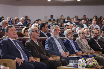مراسم روز پاسداشت زبان فارسی