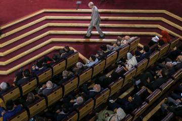 مراسم روز پاسداشت زبان فارسی