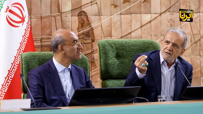 پزشکیان: مدارس ما باید دانش آموزان خلاق و پرسشگر تربیت کند