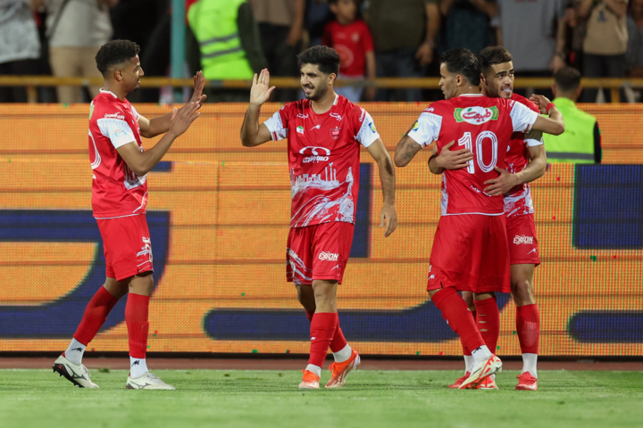 فجر در کمین پرسپولیس پس از ۳۲۱۵ روز حسرت