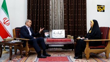 پزشکیان: در سفر به کرمانشاه بیش از ۷ هزار میلیارد تومان سرمایه‌گذاری افتتاح شد