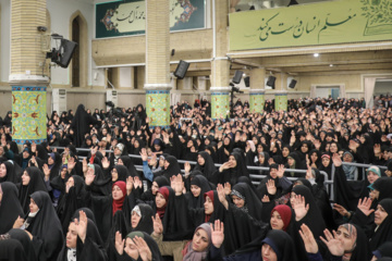 دیدار معلمان با رهبر معظم انقلاب اسلامی