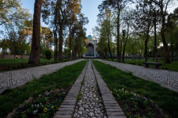 ۲۸ اردیبهشت ؛ «روز خیام»