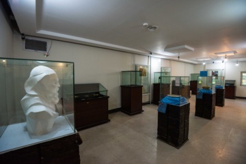 ۲۸ اردیبهشت ؛ «روز خیام»