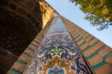۲۸ اردیبهشت ؛ «روز خیام»