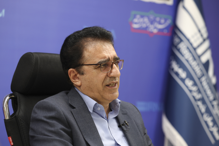 حضور «قادر آشنا» مشاور وزیر وزیر فرهنگ و ارشاد اسلامی و دبیر شورای فرهنگ عمومی کشور در ایرنا