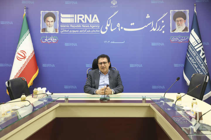 حضور «قادر آشنا» مشاور وزیر وزیر فرهنگ و ارشاد اسلامی و دبیر شورای فرهنگ عمومی کشور در ایرنا