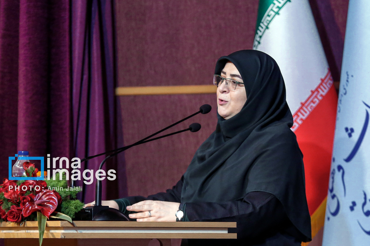 سخنگوی دولت:باید مرجعیت خبر را به داخل کشور بازگرداند