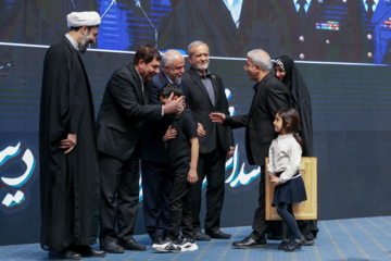 سالگرد شهادت شهید جمهور و شهدای خدمت