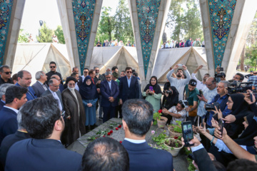 بزرگداشت «حکیم عمر خیام» در نیشابور