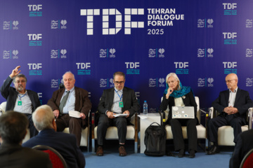 دومین روز ​​​​​​​«مجمع گفتگوی تهران»