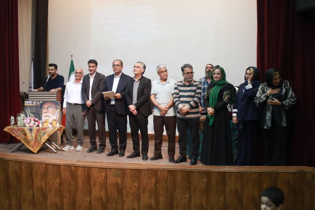 فرماندار بوشهر: زمینه حضور بخش خصوصی در حوزه فرهنگ و هنر فراهم شود
