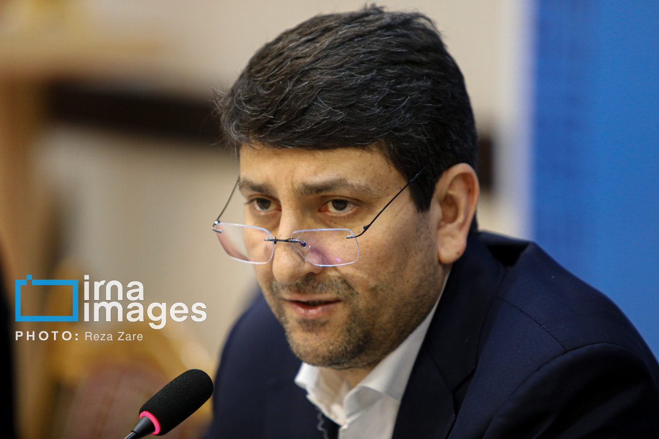 وزیر ارتباطات: صنعت فضایی یک صنعت و ضرورت راهبردی است