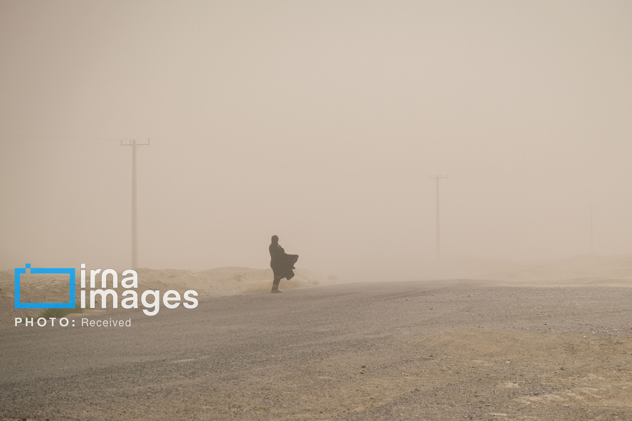 سرعت طوفان در زابل به ۹۷ کیلومتر بر ساعت رسید