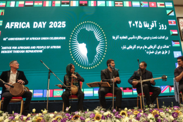 مراسم شصت و دومین سالرروز تأسیس اتحادیه آفریقا (روز آفریقا)