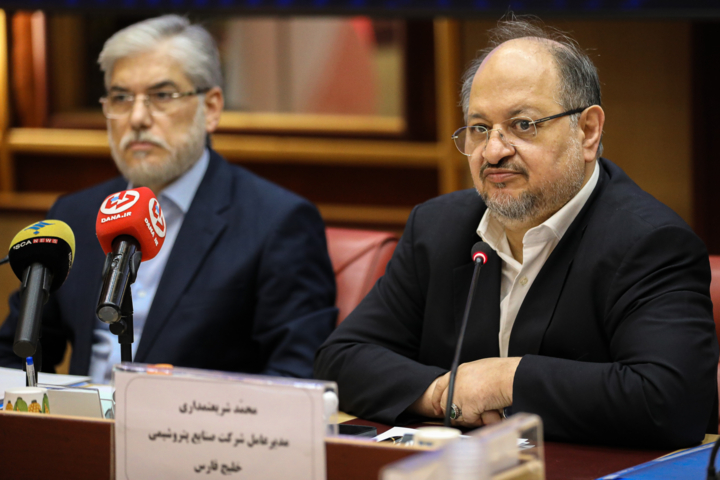 امضای تفاهم‌نامه بین وزارت علوم و معاون علمی رئیس جمهور با دو شرکت صنعتی