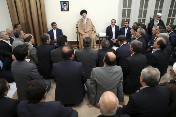 دیدار وزیر کشور و استانداران با رهبر انقلاب