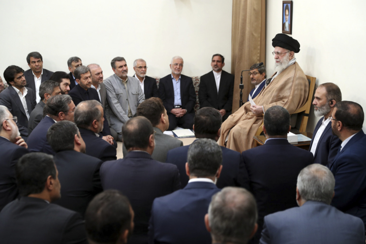 دیدار وزیر کشور و استانداران با رهبر انقلاب