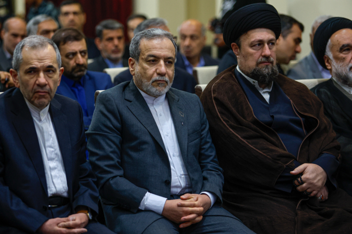 تجدید میثاق مسئولان وزارت خارجه با آرمان‌های امام خمینی (ره)