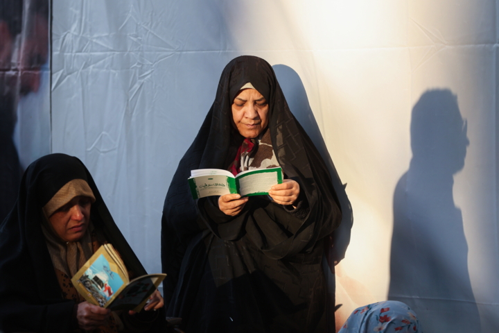 امید بیماران بیمارستان فیروزآبادی به شفای عاجل در یوم عاشورا