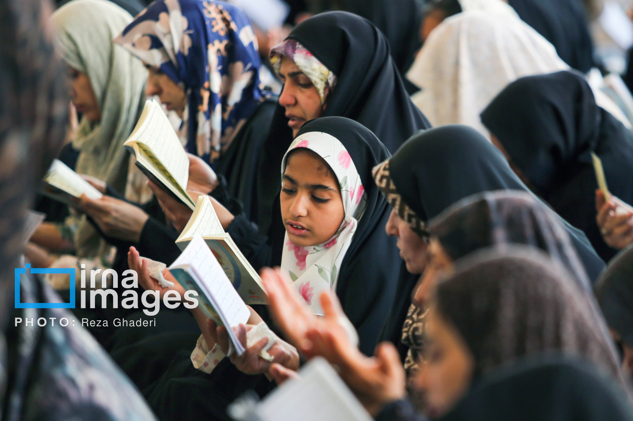 قدر قرآن صاعد را بدانیم