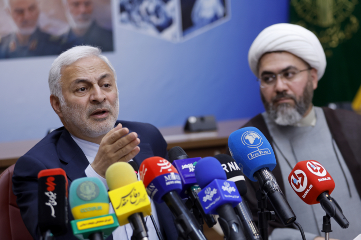 نشست ستاد مرکزی هفته بازخوانی و افشای حقوق بشر آمریکایی و بزرگداشت شهدای هفتم تیر