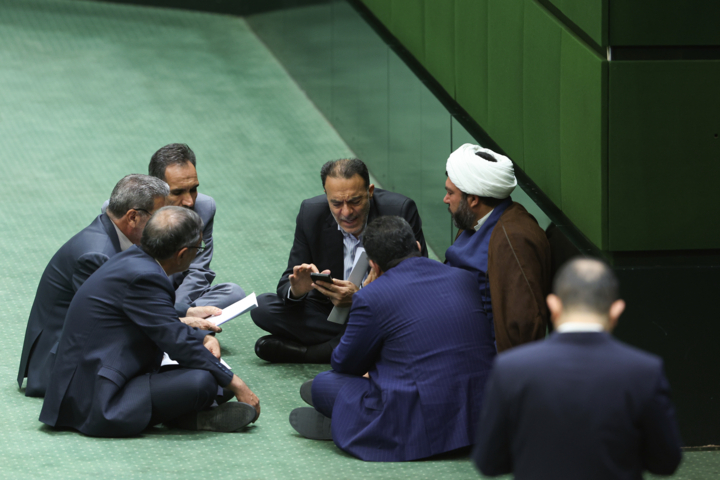 جلسه علنی مجلس شورای اسلامی - یکشنبه ۱۸ خردادماه