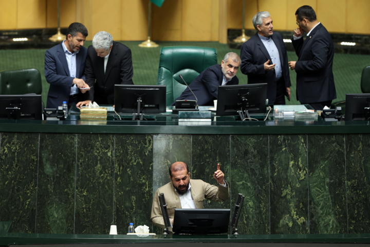 جلسه علنی مجلس شورای اسلامی - یکشنبه ۱۸ خردادماه